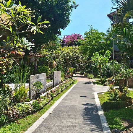 Lovina Beach Hotel Pabean Buleleng Eksteriør billede