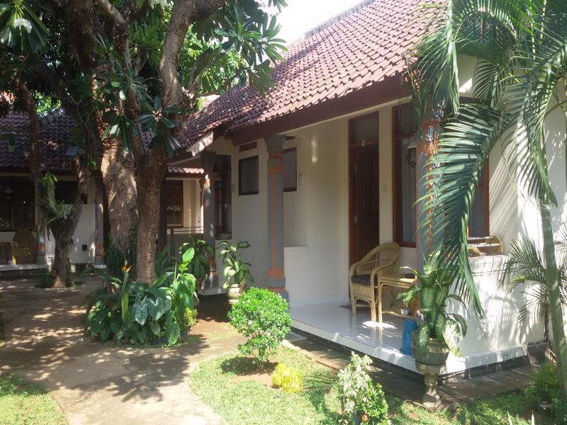 Lovina Beach Hotel Pabean Buleleng Eksteriør billede